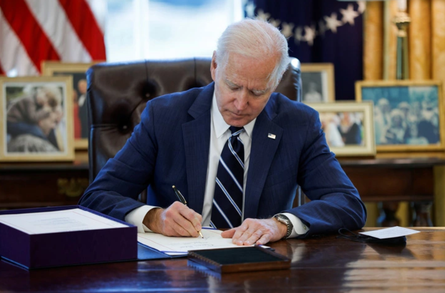 Biden's Bold Move: $61 Billion Signed to Bolster Ukraine Amidst Conflict