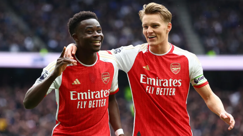 Arsenal's Resilient Triumph: Gunners Edge Spurs 3-2, Intensifying Title Race Pressure on Man City
