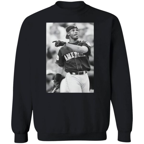 Mina Kimes Ken Griffey Jr Shirt 3 1.jpg