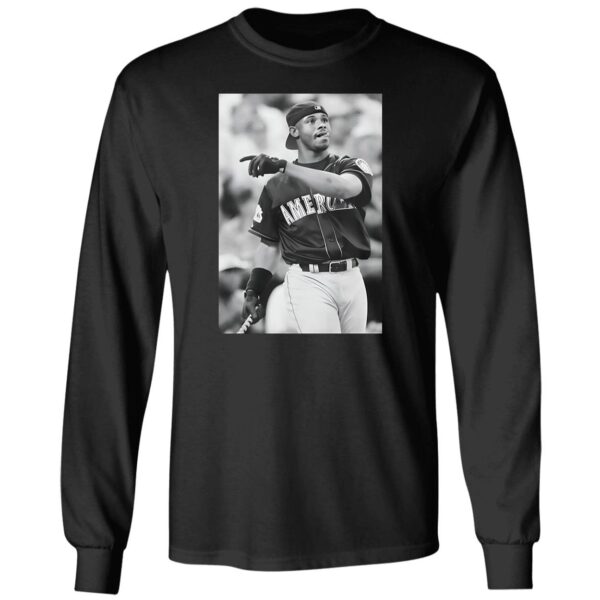 Mina Kimes Ken Griffey Jr Shirt 4 1.jpg